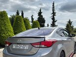 Hyundai Elantra-8