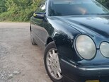 Mercedes E 240-2
