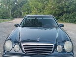 Mercedes E 240-3
