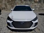 Hyundai Elantra-1