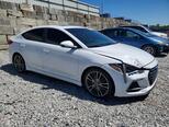 Hyundai Elantra-3