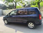 Opel Zafira-10