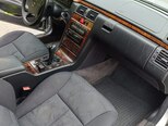 Mercedes E 200-8