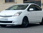 Toyota Prius-4