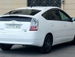 Toyota Prius-9