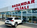 Toyota RAV4-8