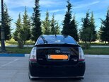 Toyota Prius-4