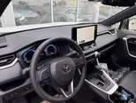Toyota RAV4-14