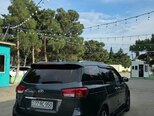 Kia Carnival-5