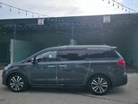 Kia Carnival-8