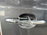 Kia Carnival-17