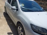 Renault Logan-2