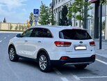 Kia Sorento-2