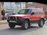 Mitsubishi Pajero-3