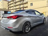 Hyundai Elantra-3