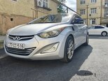 Hyundai Elantra-6
