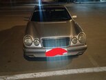 Mercedes E 280-1