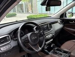 Kia Sorento-8