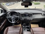 Kia Sorento-9