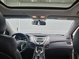 Hyundai Elantra-3