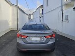Hyundai Elantra-7