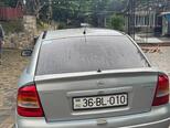 Opel Astra-4