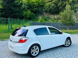 Opel Astra-12