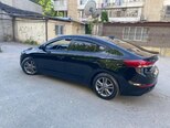 Hyundai Elantra-7