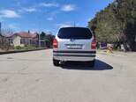 Opel Zafira-4