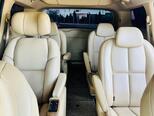 Kia Carnival-10