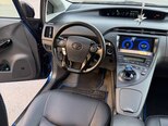Toyota Prius-10