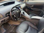 Toyota Prius-8
