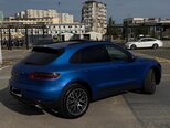 Porsche Macan-2