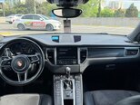 Porsche Macan-6