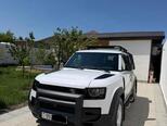 Land Rover Defender-7