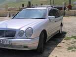 Mercedes E 240-8