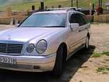 Mercedes E 240-9