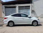 Hyundai Accent-4
