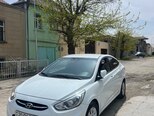 Hyundai Accent-6
