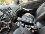 Hyundai Accent-8