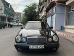 Mercedes E 240-6
