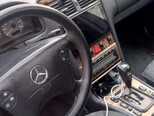 Mercedes E 240-8