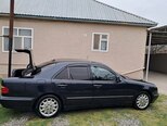 Mercedes E 200-3