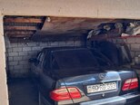 Mercedes E 200-10
