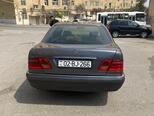 Mercedes E 220-2