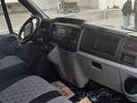 Ford Transit-8