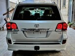 Toyota Land Cruiser-11