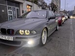 BMW 523-2