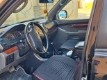 Toyota Land Cruiser Prado-8