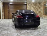 Porsche Panamera 4S-2
